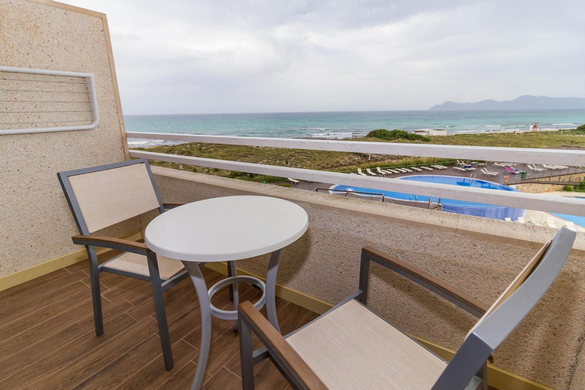 Eix Platja Daurada Hotel & Spa カン・ピカフォルト エクステリア 写真