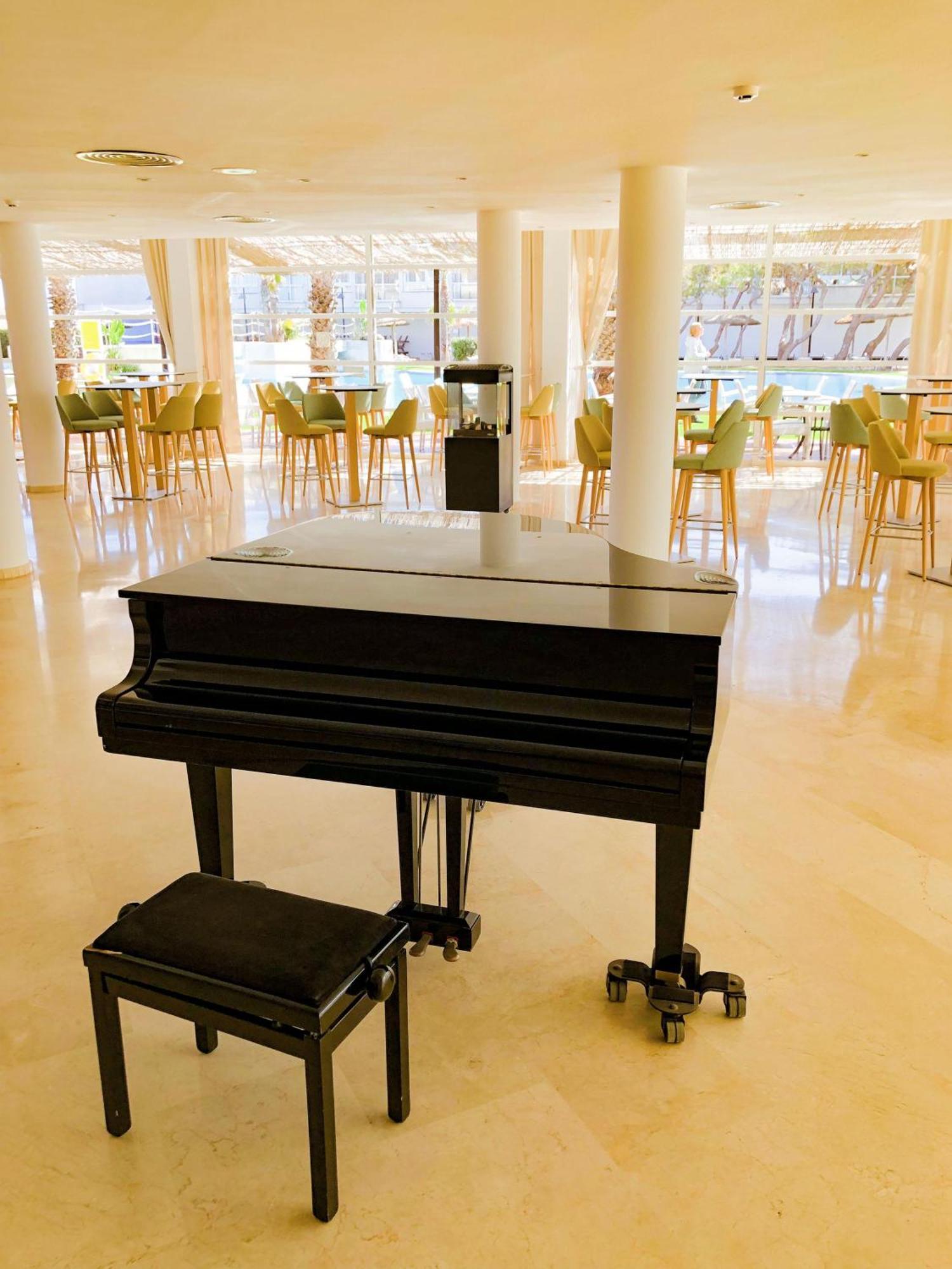 Eix Platja Daurada Hotel & Spa カン・ピカフォルト エクステリア 写真