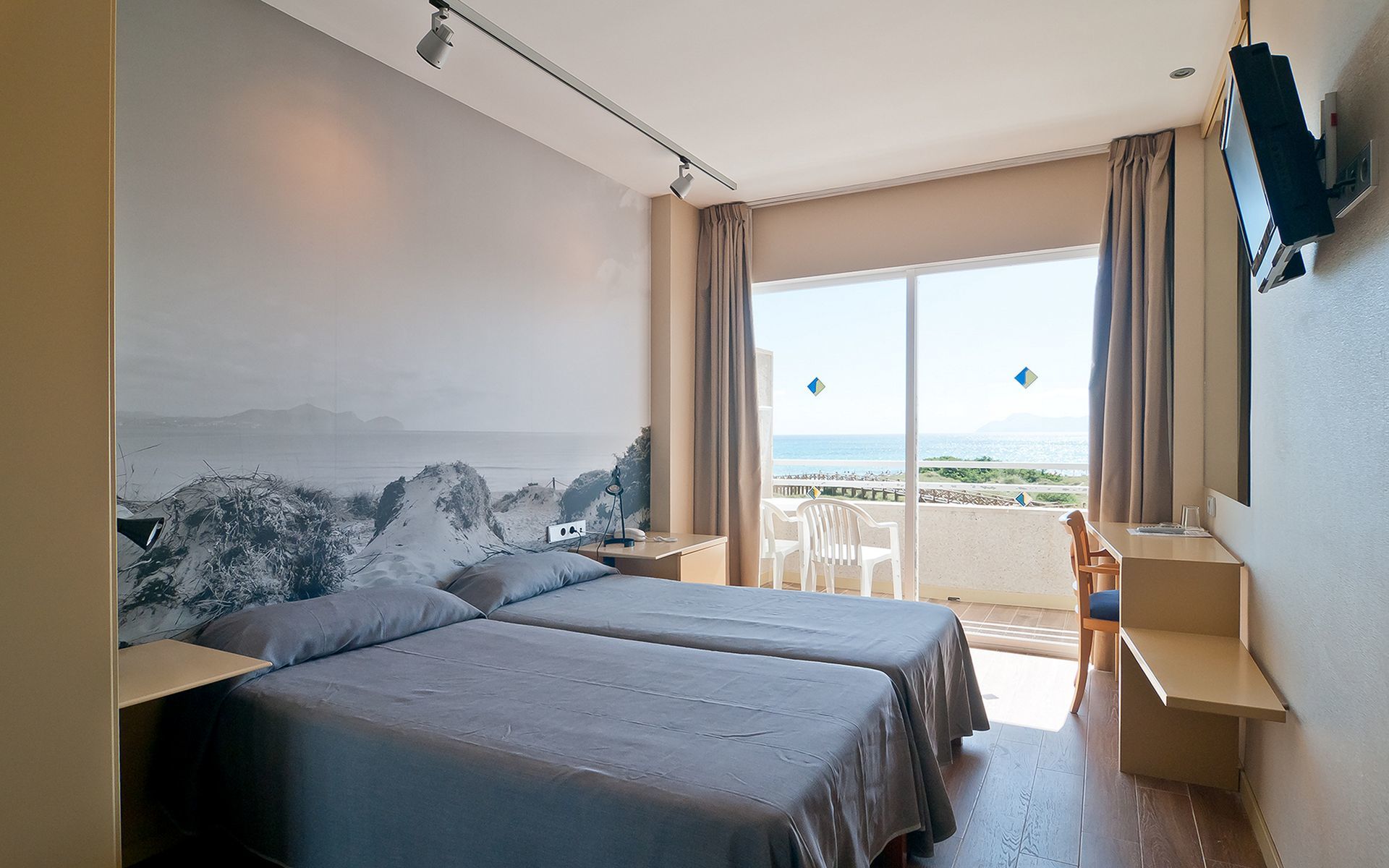 Eix Platja Daurada Hotel & Spa カン・ピカフォルト エクステリア 写真